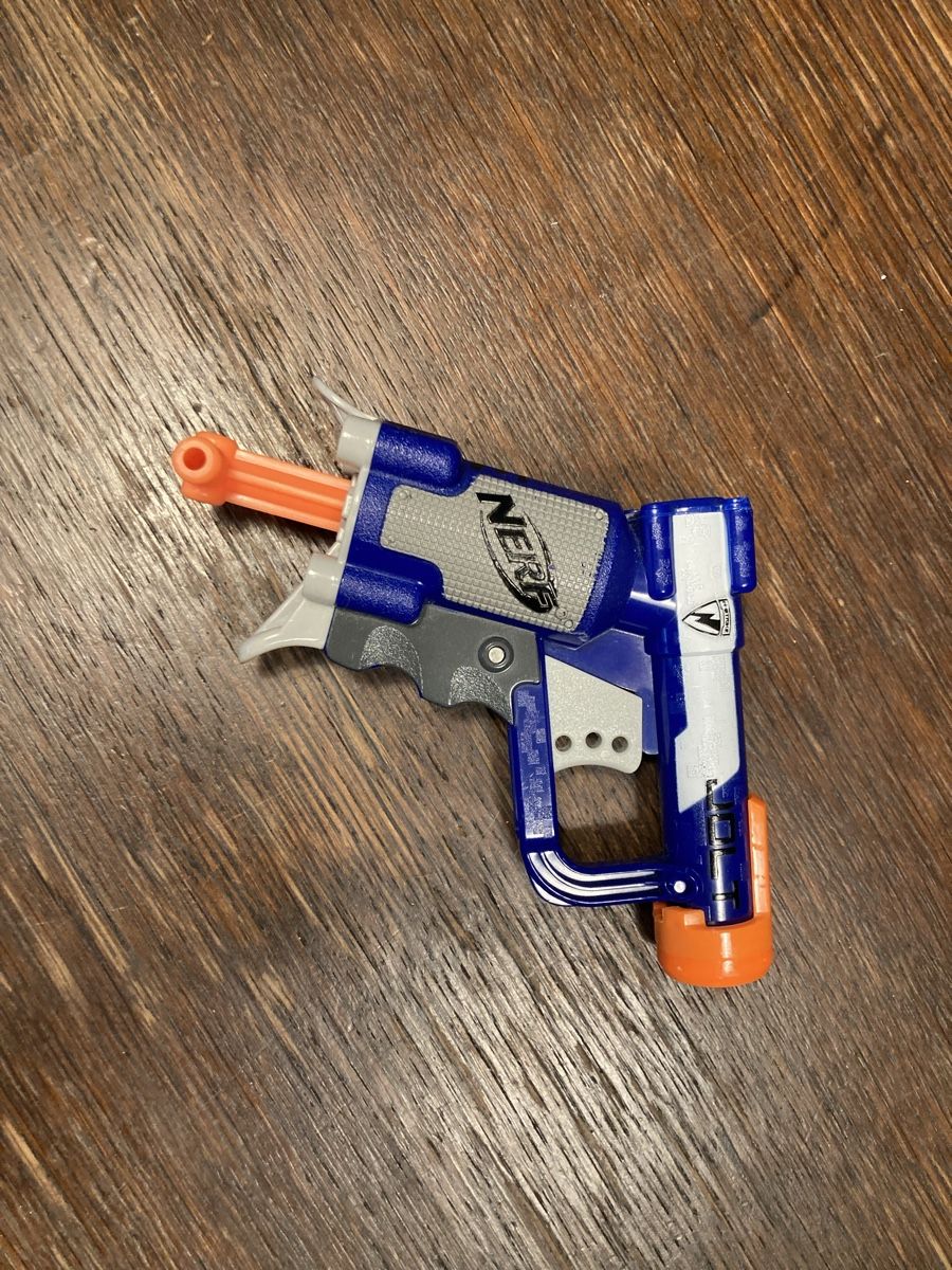 Nerf Giocattoli: Nerf – Usato da Andelfingen venduto da Elareb