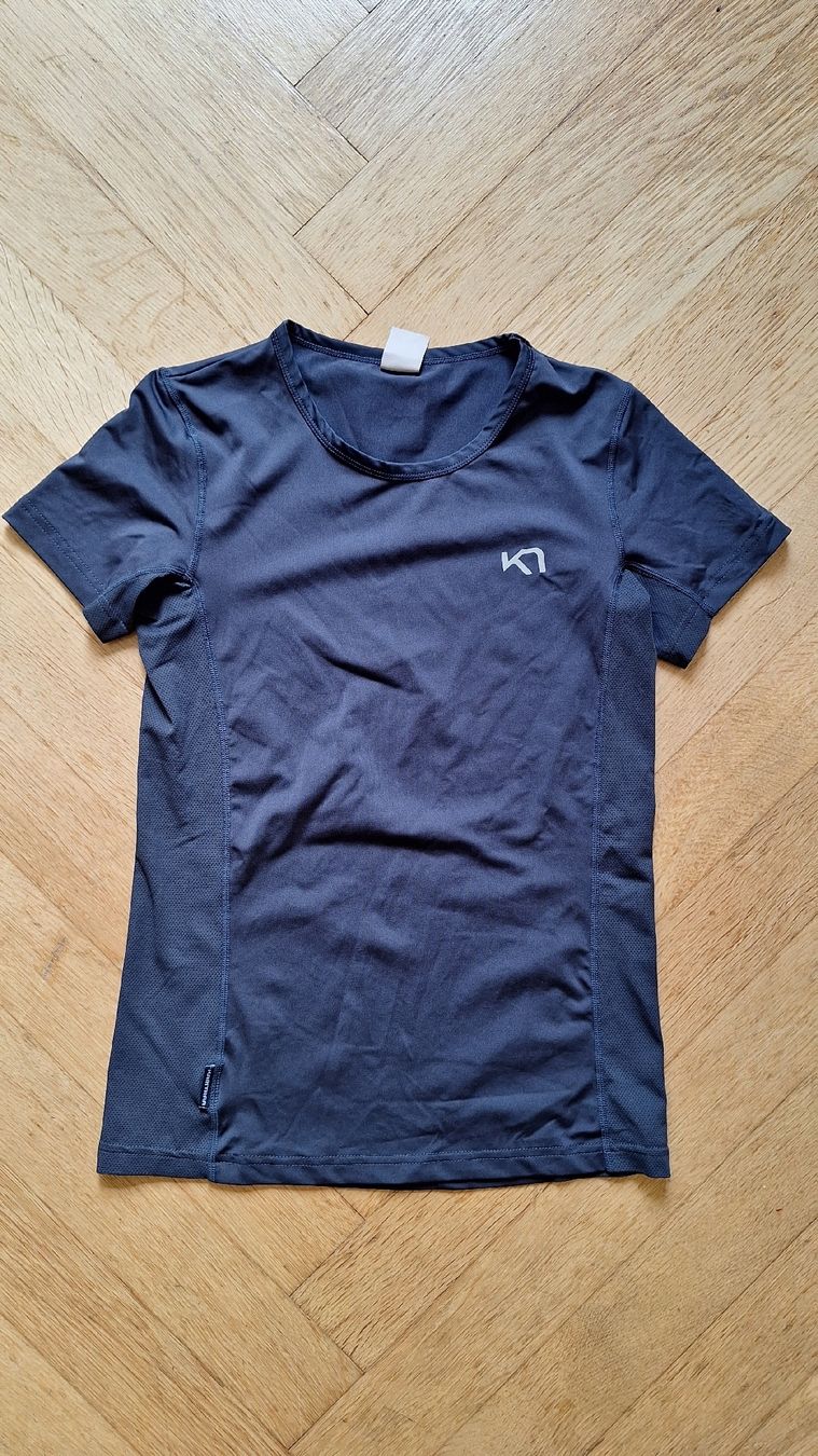 T-shirts: Sportshirt – D'occasion à Bern par Mirja1992