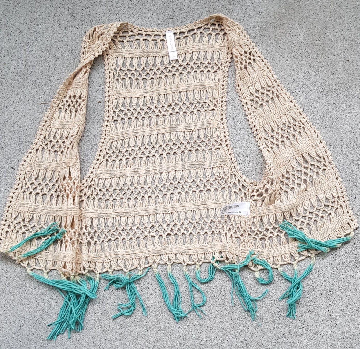 Sonstige Mädchenkleider: Cooles Strick-Gilet / Weste / ca. 140 – Gebraucht aus Luzern von Salemanlu 1