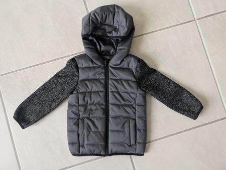 Übergangsjacke mit Kapuze, Grösse 98/104