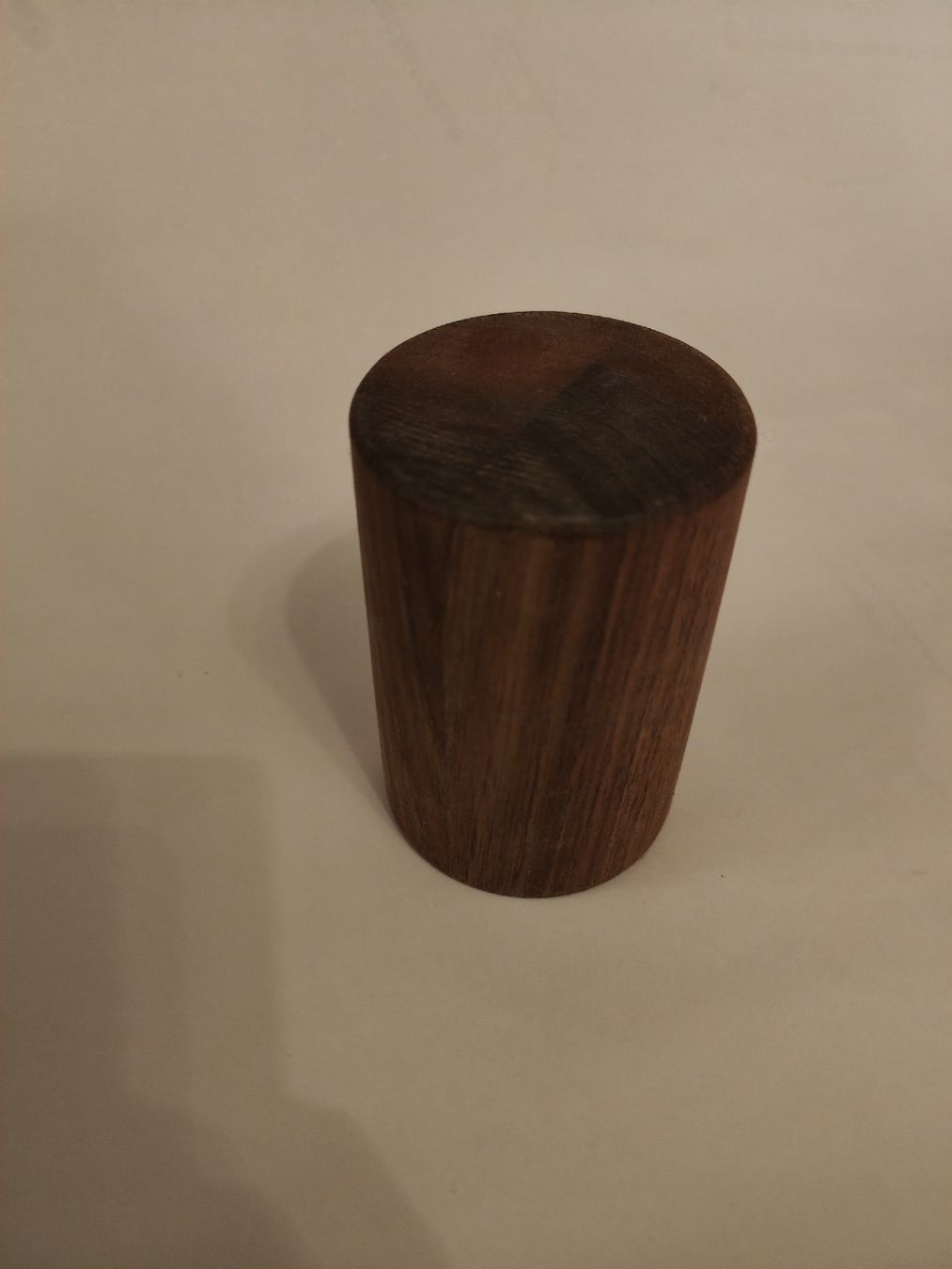 Tutte le decorazioni: Rustikaler Stiftehalter Birnbaumholz – Usato da Flumenthal venduto da mar_wyw8