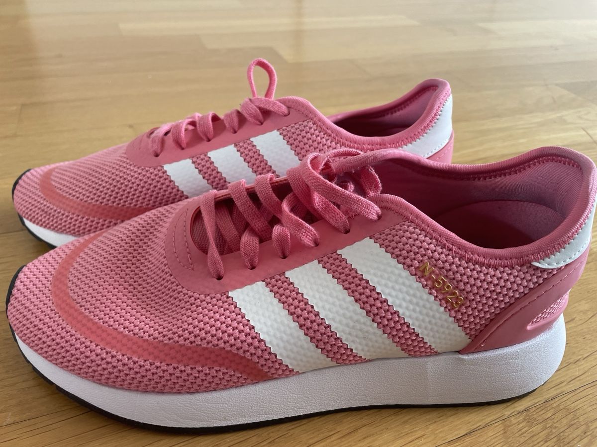 Scarpe da donna: Adidas Sneaker, Grösse 40 – Nuovo (secondo la descrizione) da Glattpark(Opfikon) venduto da rue_9c5p
