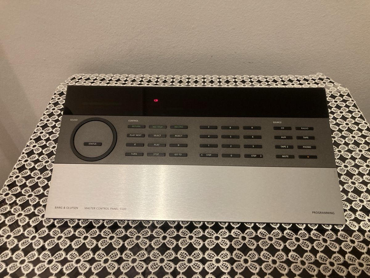 Bang & Olufsen Fernbedienungen: Master Control Panel 5500 . – Gebraucht aus Zürich von