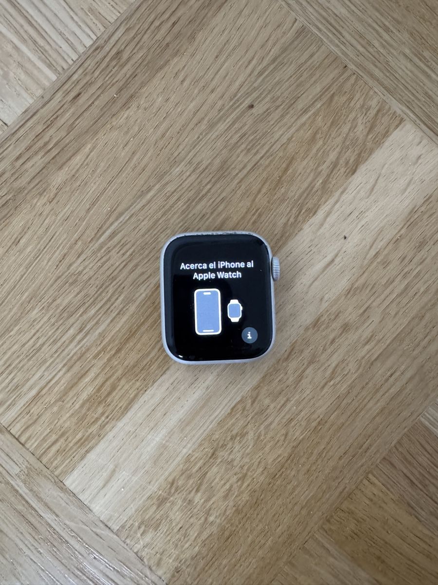 Apple Smartwatch: Apple Watch Series 4 Cellular – Difettoso da Riehen venduto da 19Dominik85
