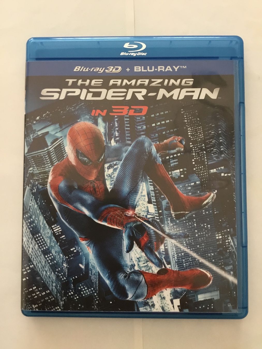 Tutti i DVDs: The Amazing Spider-Man Blu Ray 3D+ 2D – Nuovo (secondo la descrizione) da Blauen venduto da berlingo65