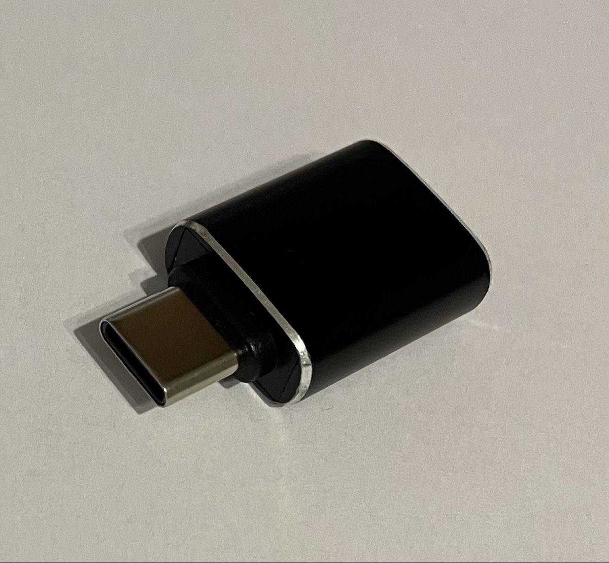 Laufwerke & Adapter: USB Adapter USB C m - USB A w / 5 Gbps – Neu und originalverpackt aus lyssach von Fisch40 1