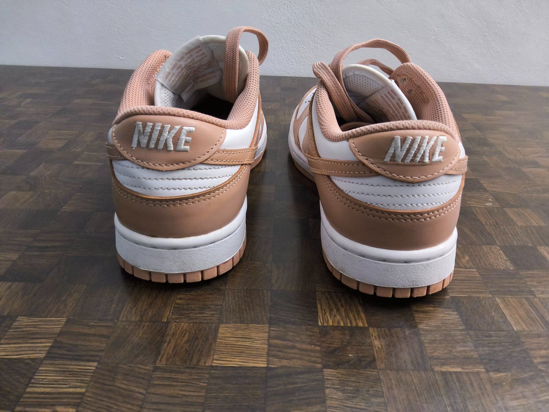 Nike Chaussures femmes: Nike Dunk Sneaker – D'occasion à Tann par ThoSchu