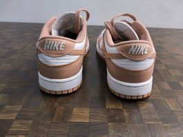 Nike Dunk Sneaker