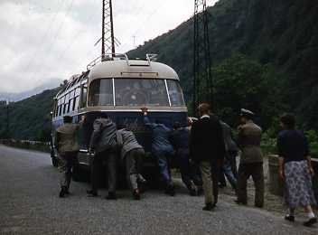Posters & Illustrations: 2 Dias Oldtimer c1955 (5) – D'occasion à Emmenbrücke par schneeturm 1