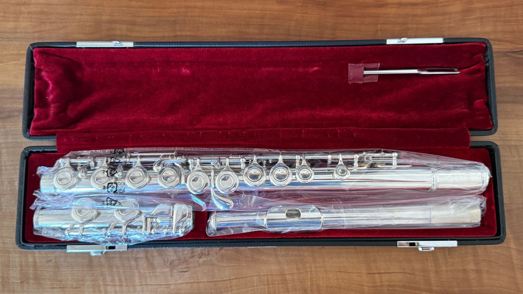 Yamaha Musikinstrumente: Querflöte Yamaha YFL-411, aufbereitet – Gebraucht aus Zürich von Harrys2