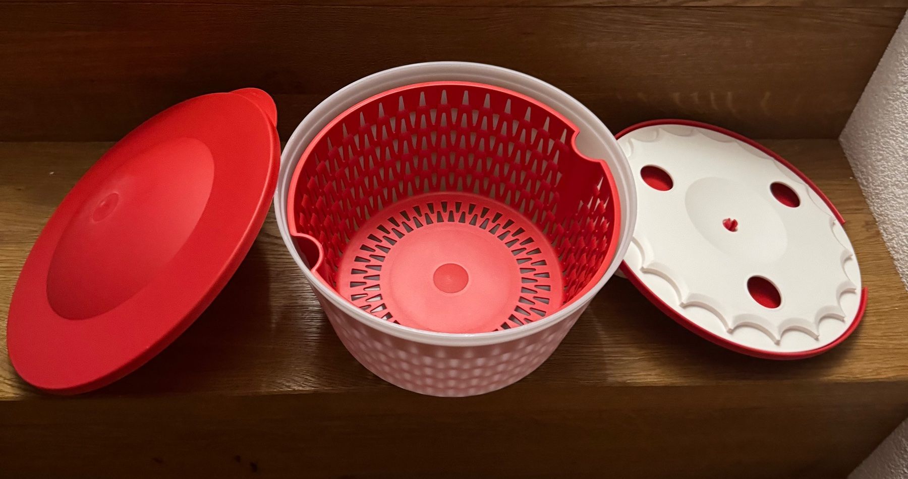 Tupperware Elettrodomestici da cucina: Tupperware Salatschleuder – Usato da Herzogenbuchsee venduto da zukerka 1