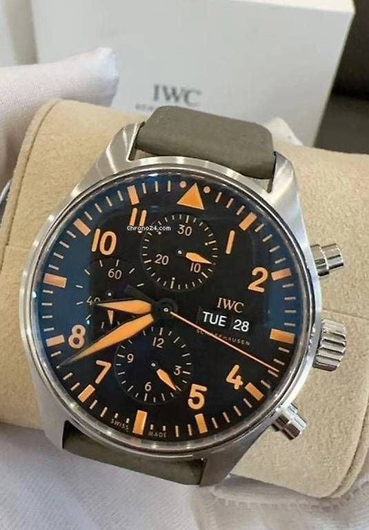 Montres: IWC Pilot Chronograph Boutique Edition  – D'occasion à Oberhofen Thun'see par porsche64 1