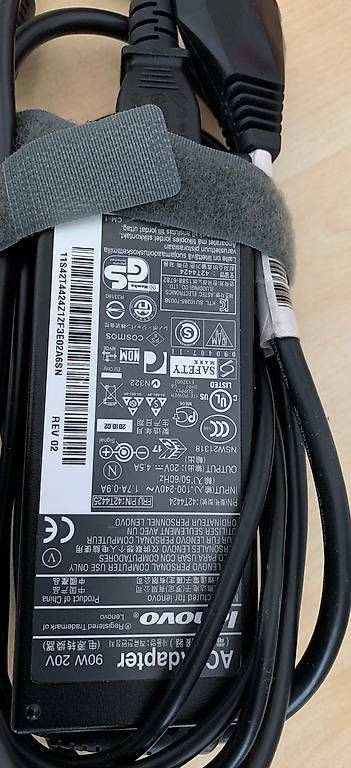Caricabatterie: Netzteil Lenovo 20 V – Usato da Rothenburg venduto da Flaeckly 1