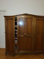 Grande armoire de style