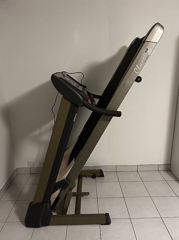 Hometrainer: Tunturi treadmill Classic 3.0 – Usato da Bogis-Bossey venduto da jhenckaerts 3