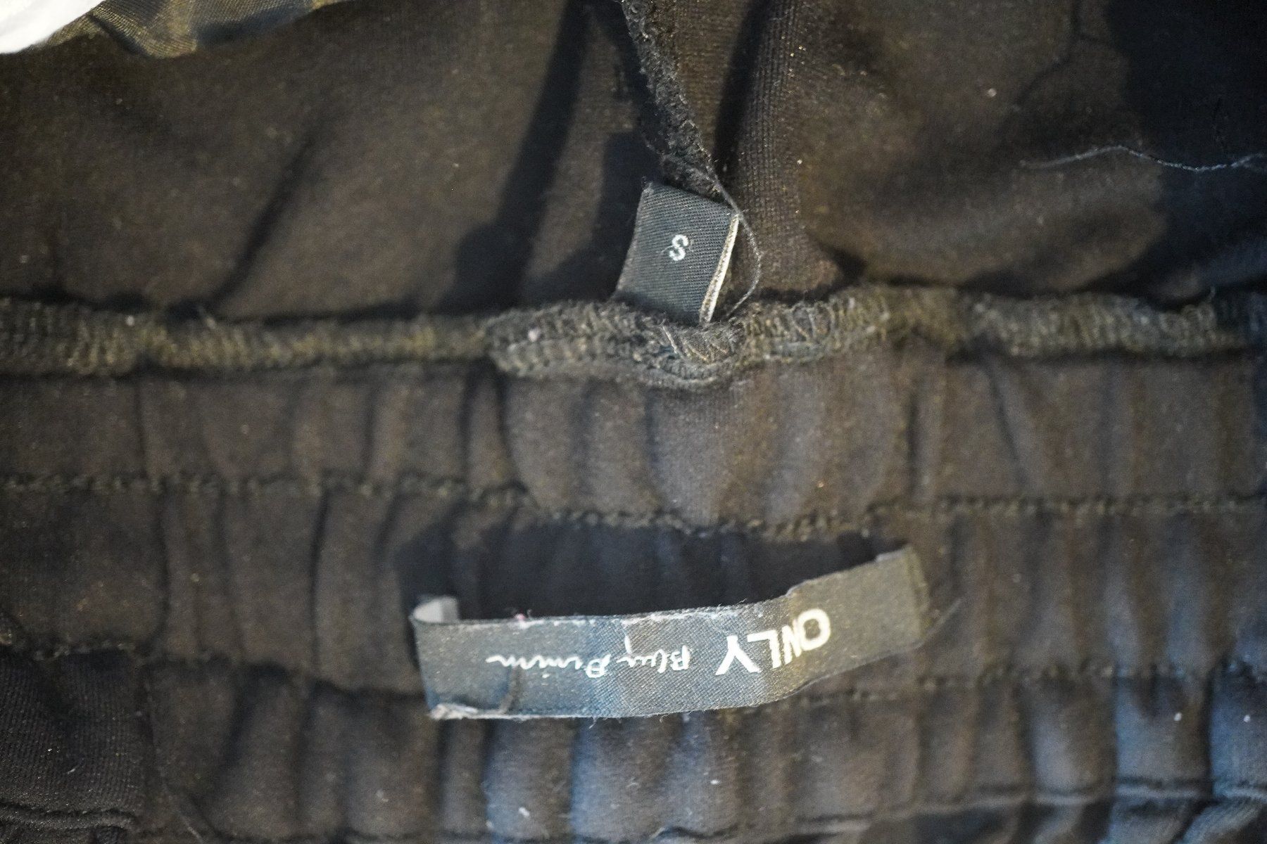 Pantaloni: Hose Only   Schwarz  S      ab 1.- – Usato da Eschenbach SG venduto da craniums 2