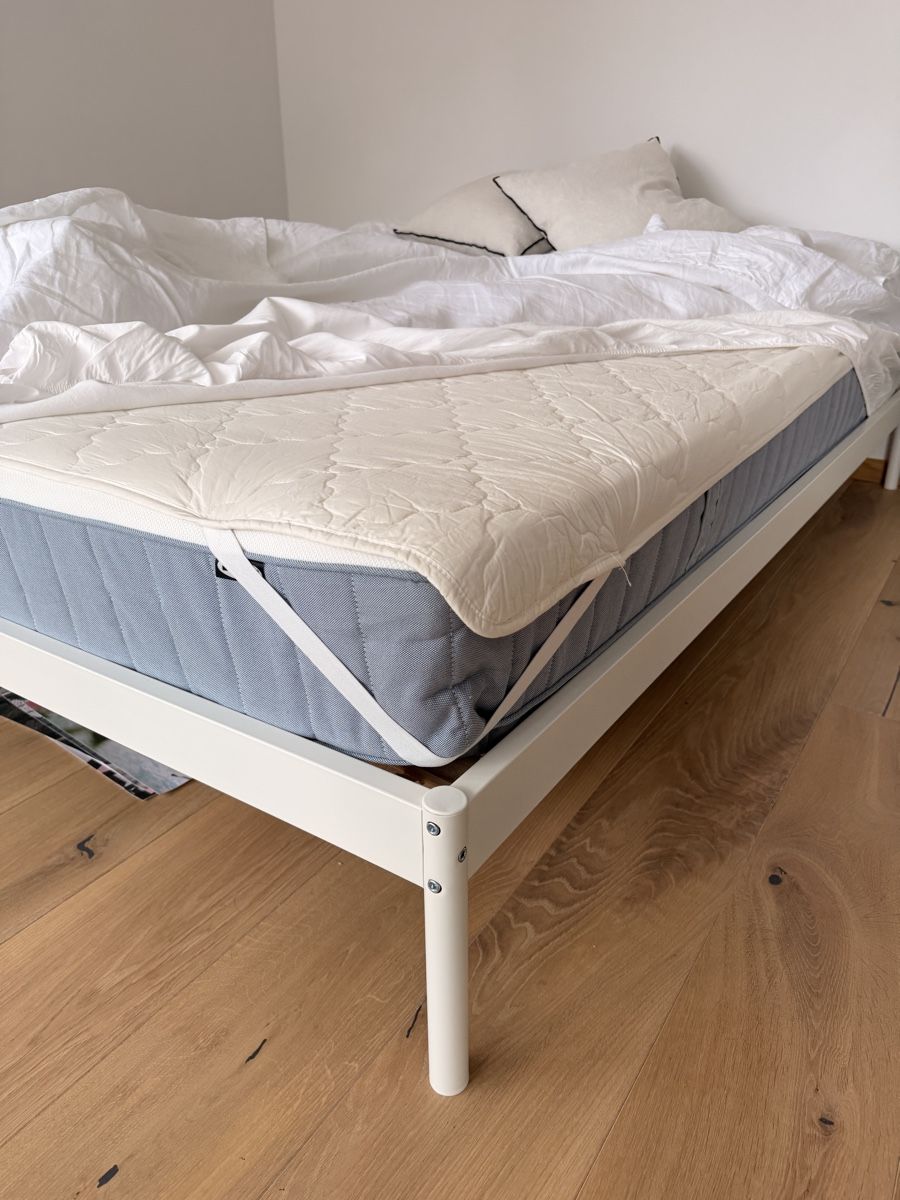 Letti: Bedframe Velvestad  200cm x 160cm – Usato da Zürich venduto da ali_bb9z 2