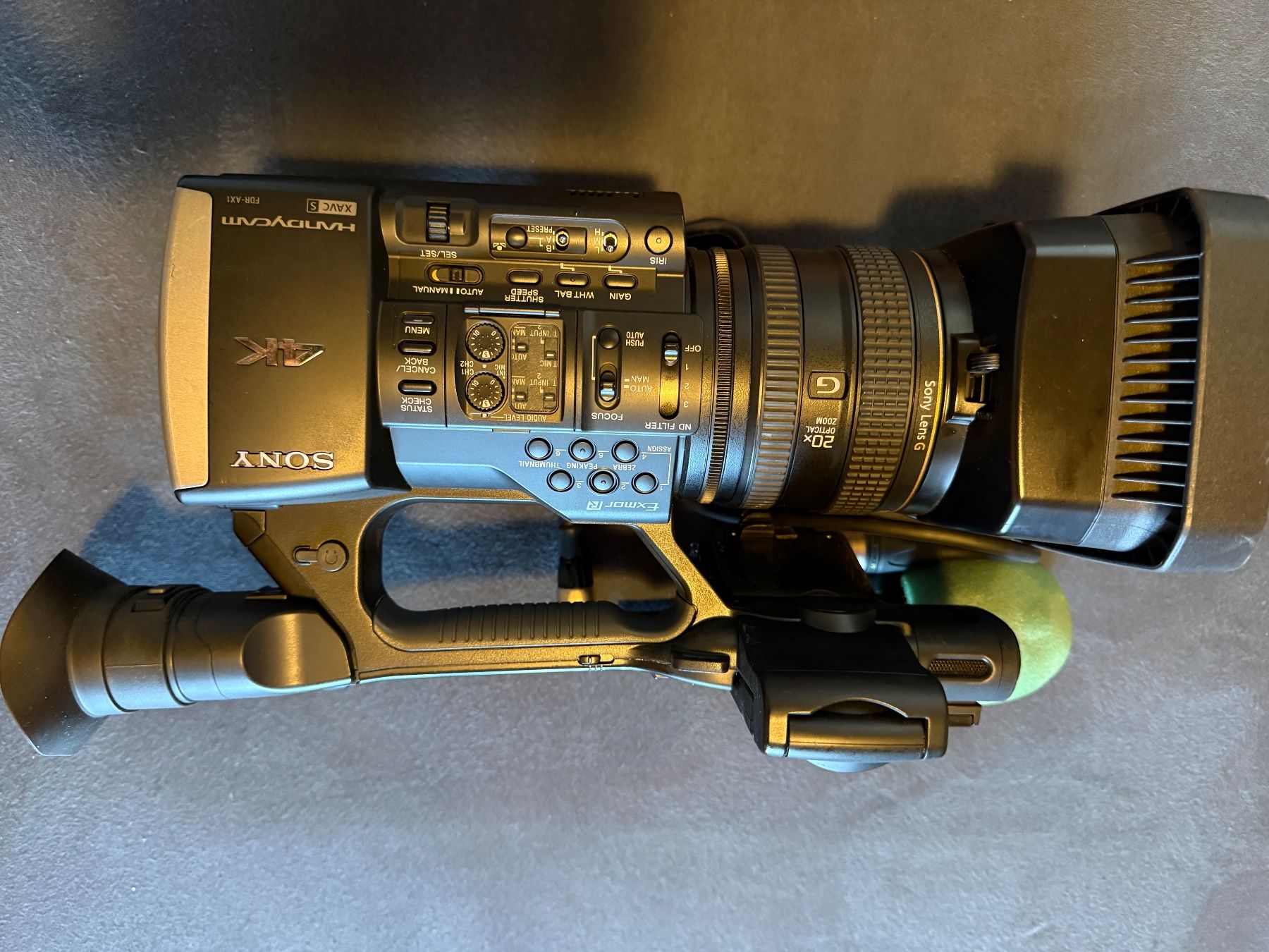 Sony Camcorder: Sony FDR AX1 4K – Gebraucht aus Full-Reuenthal von lucky-connect 1