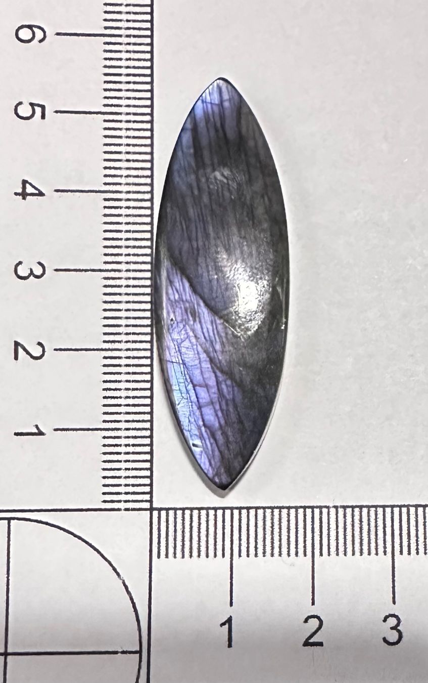 Mineralien & Heilsteine: Wunderschönes Labradorit Cabochon – Neu und originalverpackt aus Männedorf von CabochonExceptionnel 5