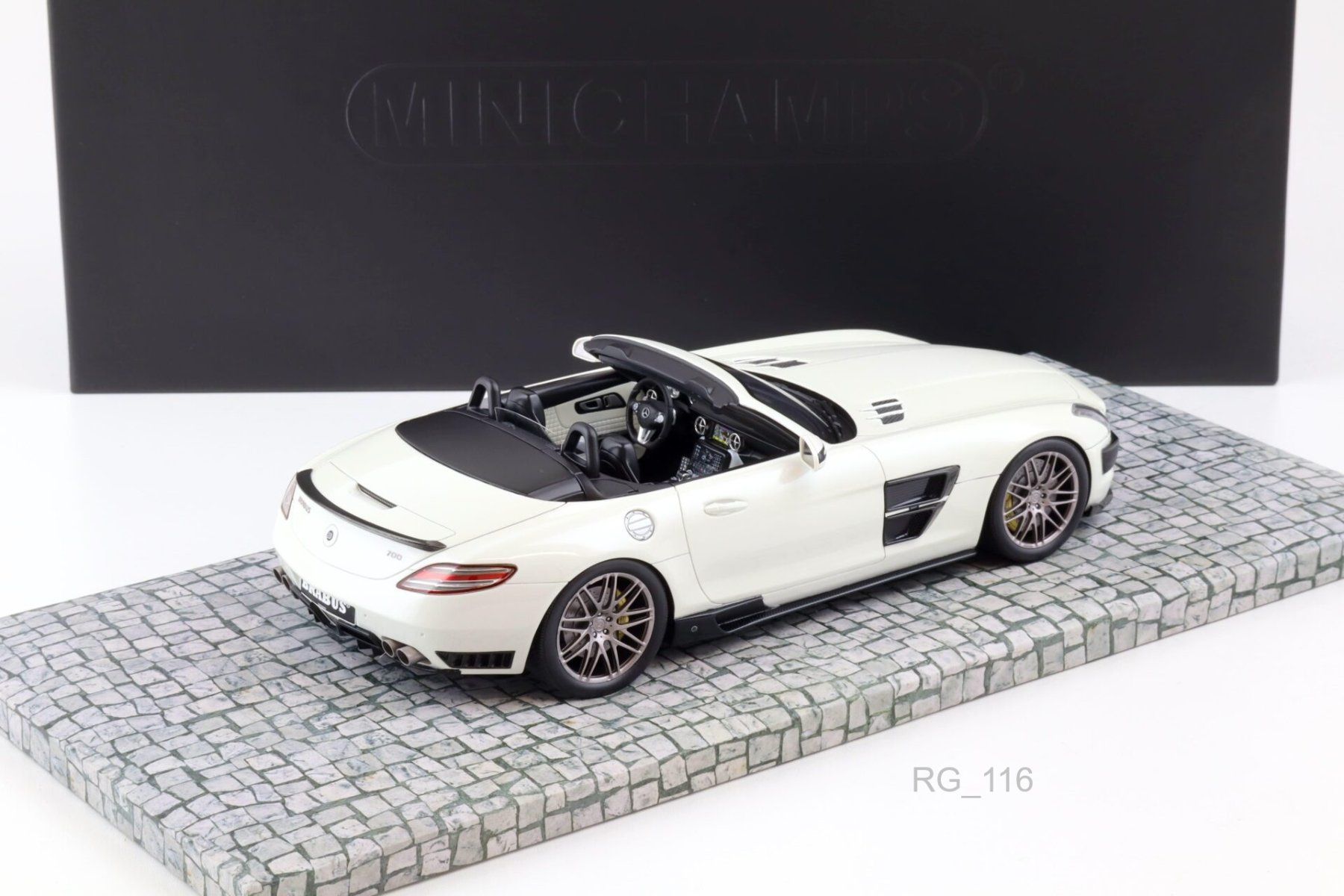 Minichamps Modellini d'auto: Mercedes SLS BRABUS 700 Biturbo 1:18 – Nuovo e nell'imballaggio originale da Ulisbach venduto da mironebraska 2