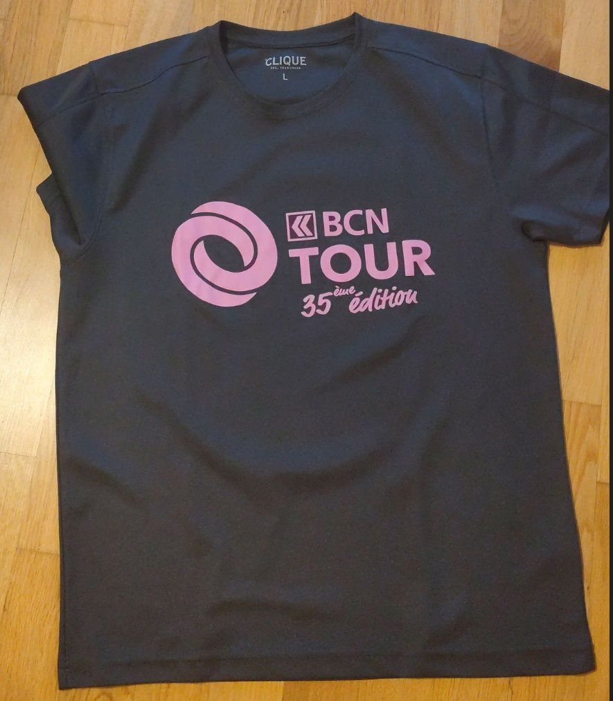 T-shirt: Lot de 4 t shirts de running taille L – Usato da Neuchâtel venduto da pie_8t6p 1