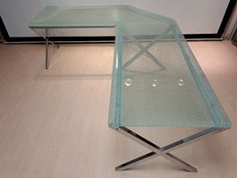 Crashglas Schreibtisch X-Ray Möbel Pfister modularer Aufbau