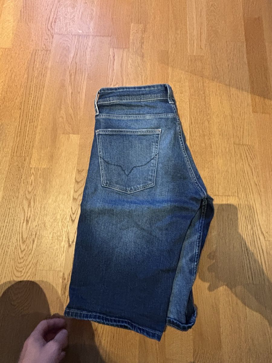 Pepe Jeans Jeans: Pepe Jeans Shorts – Gebraucht aus Zürich von Miro28M 2