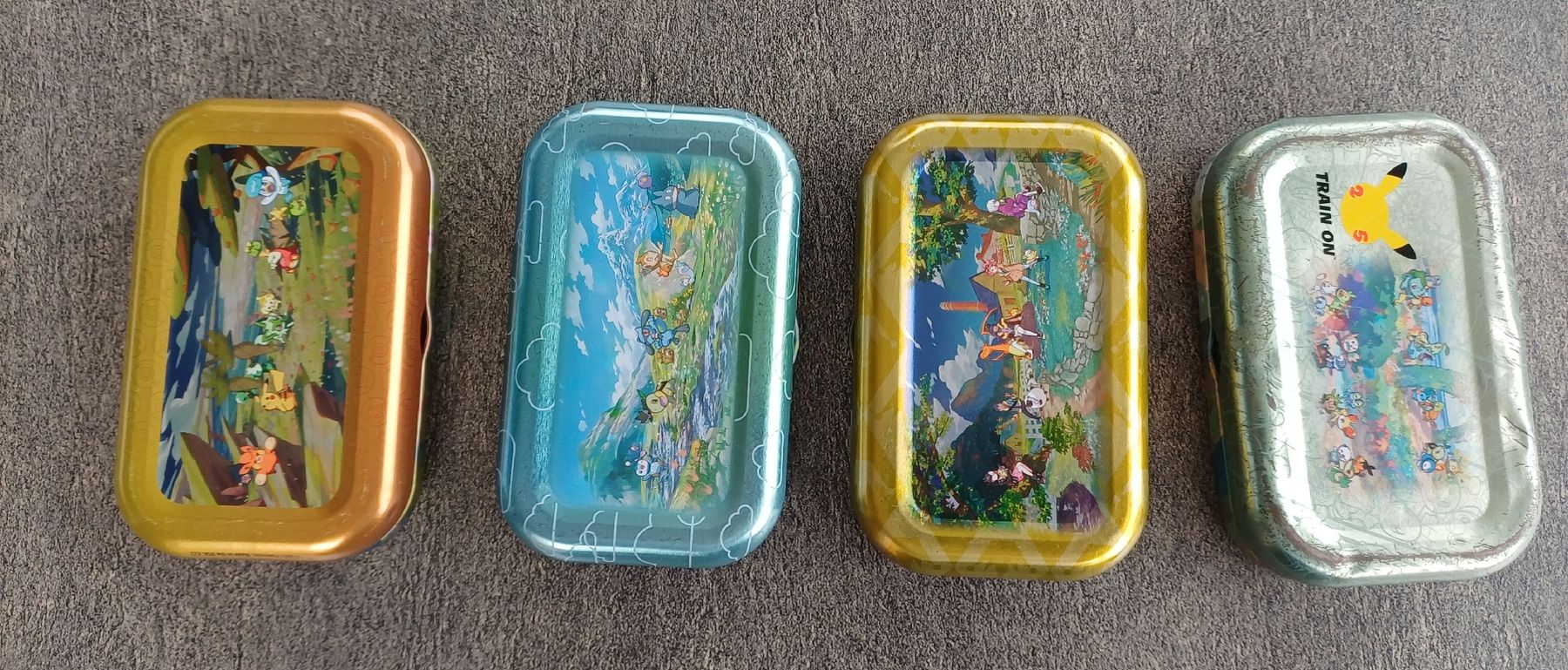 Pokémon Sammelbilder & Trading cards: Pokémon Sammelkarten Dosen, 4 Stk – Gebraucht aus Egnach von Matto01 1