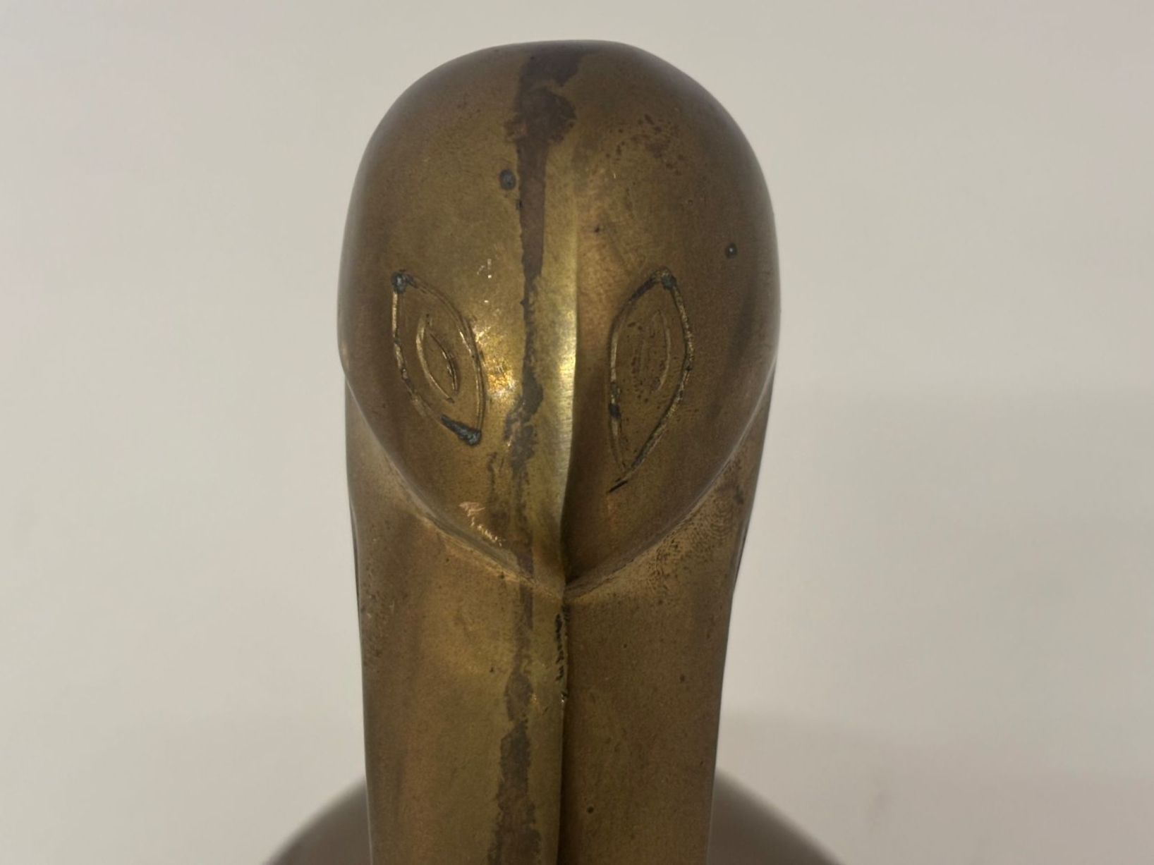 Statuette: Messing Pelikanfigur – Usato da Wettingen venduto da Wendemarket 6