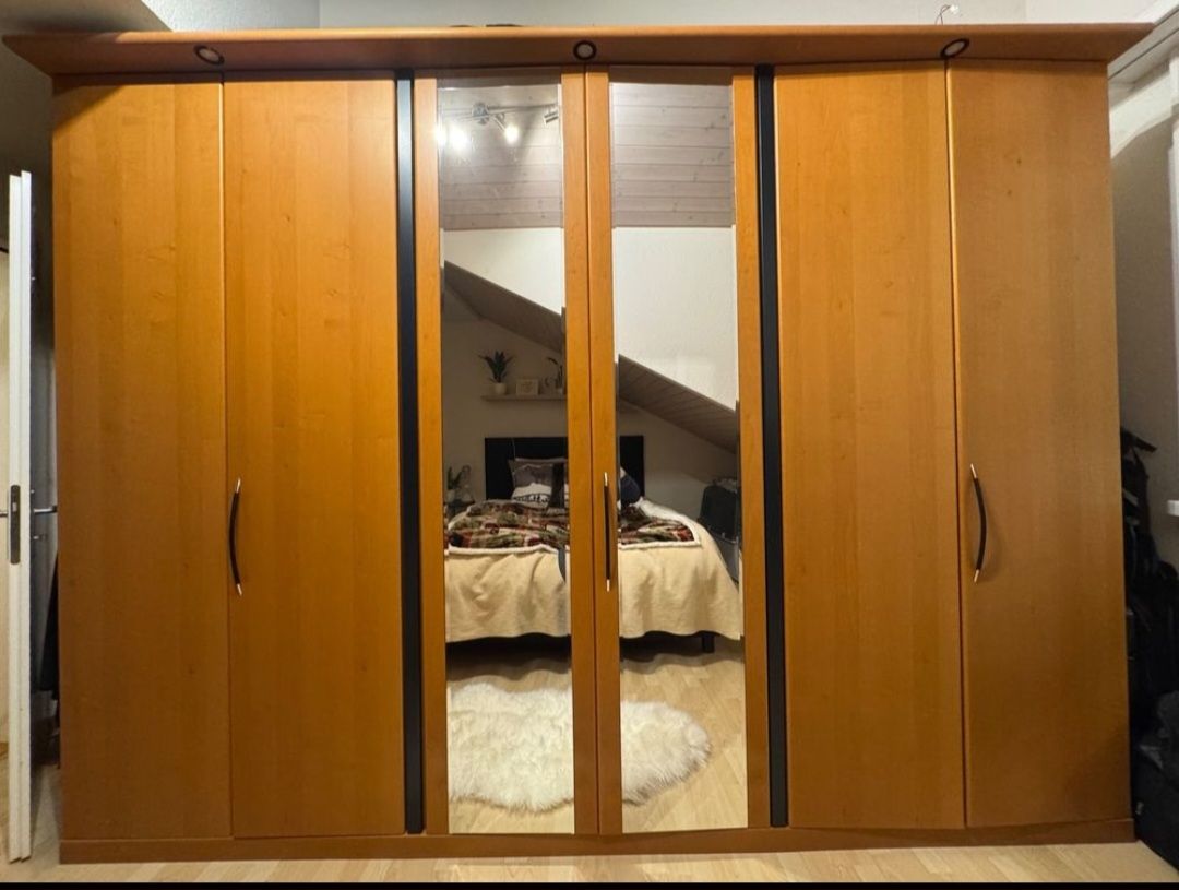 Armadi: 3m breiter Kleiderschrank – Difettoso da Zürich venduto da hei_8xfr