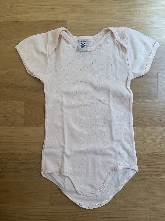 Kleiderpakete & -sets: 3er Set Bodies von Petit Bateau Gr.95 – Gebraucht aus Zürich von LovieDovie 2