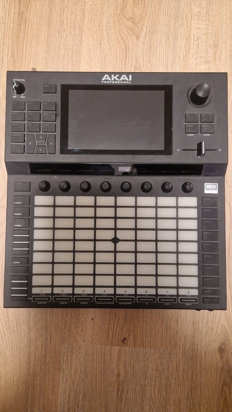 Akai Strumenti musicali: AKAI FORCE ZU VERKAUFEN – Usato da Zürich venduto da aar_8tkx