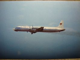 Hang Khong Vietnam Ilyushin IL-18 VN-B198