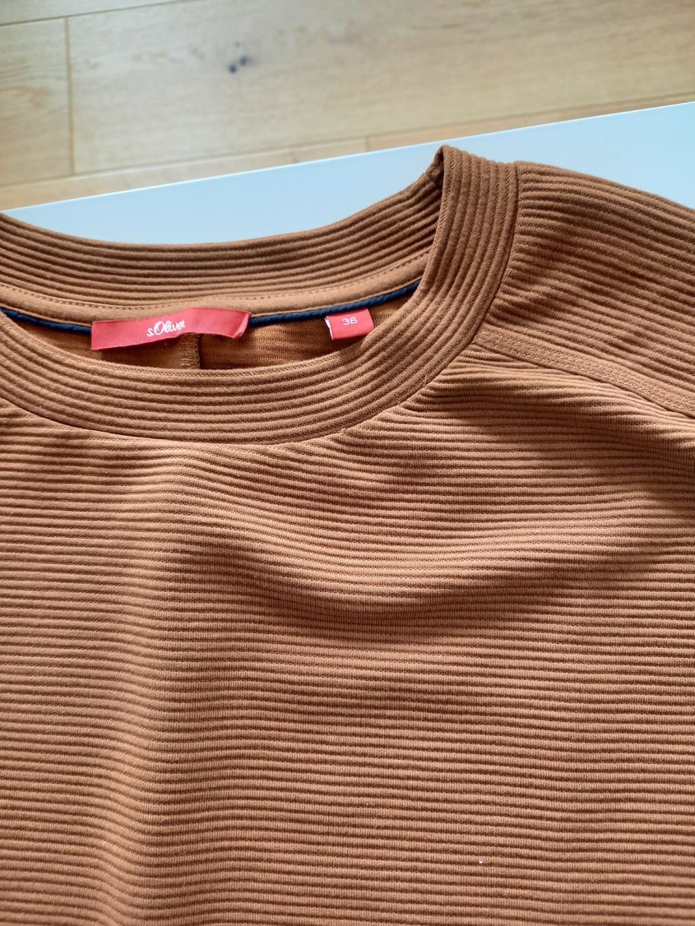 S.Oliver Maglioni & Felpe: pulli – Usato da Ruschein venduto da dom_nbr2