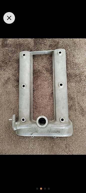 Tutti pezzi di ricambio auto: Alfa Romeo Typ 105, Ventildeckel, Top Zustand, Oldtimer  – Usato da Weinfelden venduto da pha_5hg2 2