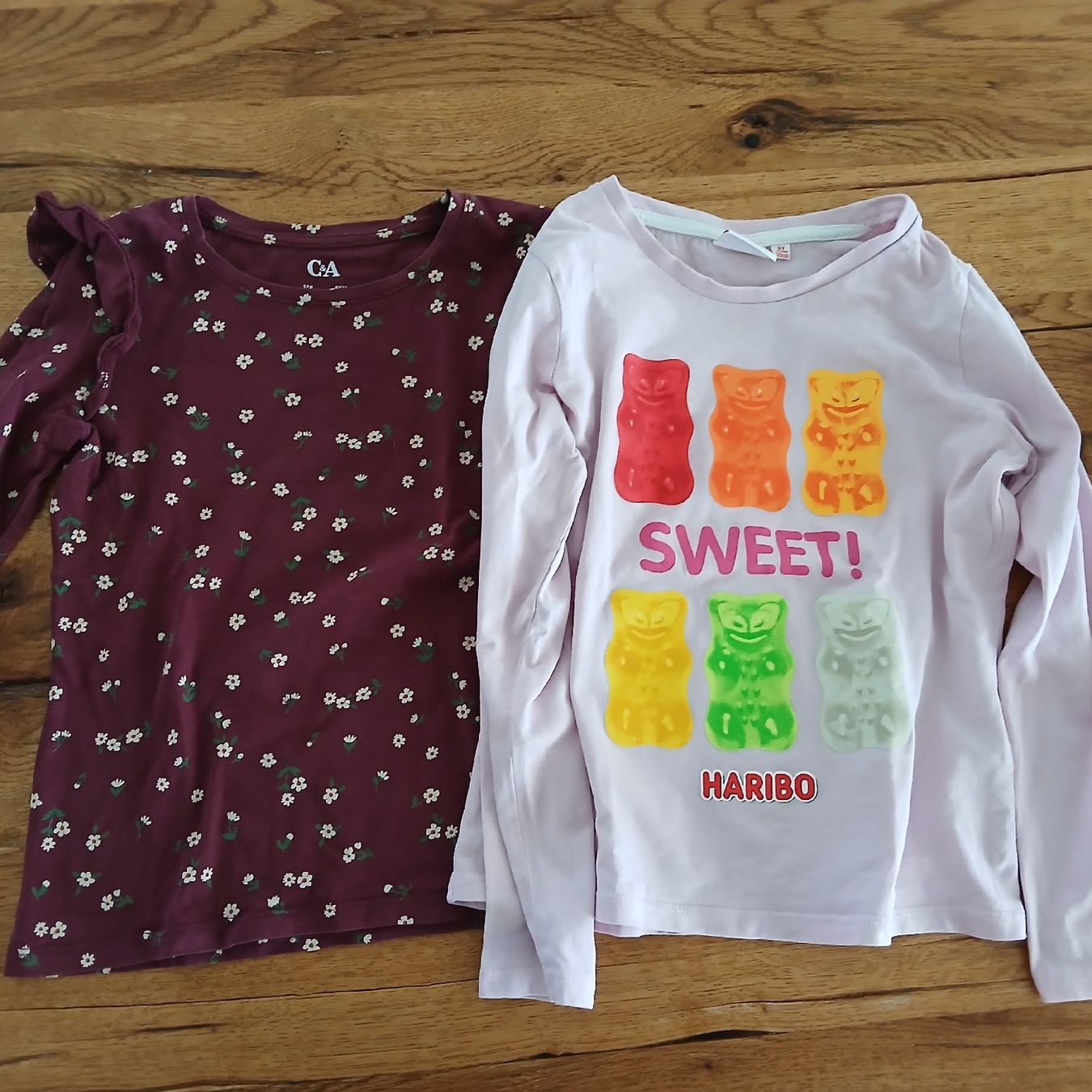 Lotti & Set di vestiti: Langarmshirts Grösse 128 – Usato da Steffisburg venduto da Ferrari006