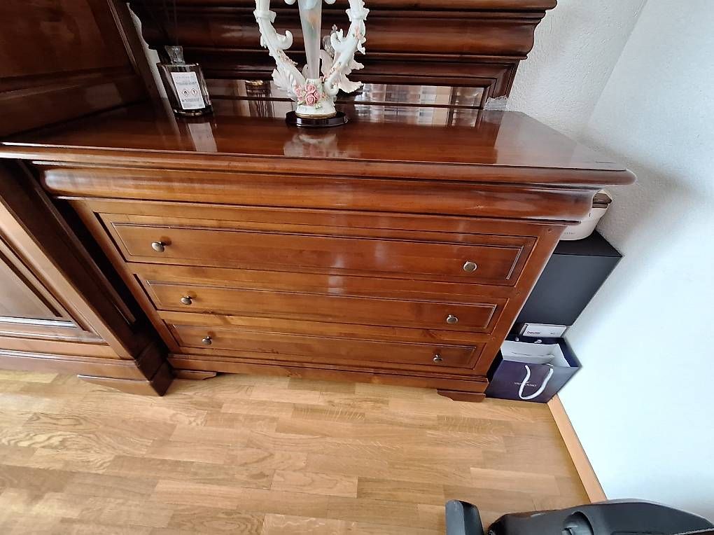 Armadi: chambre complète en très bon état – Usato da prilly venduto da portista1008 1