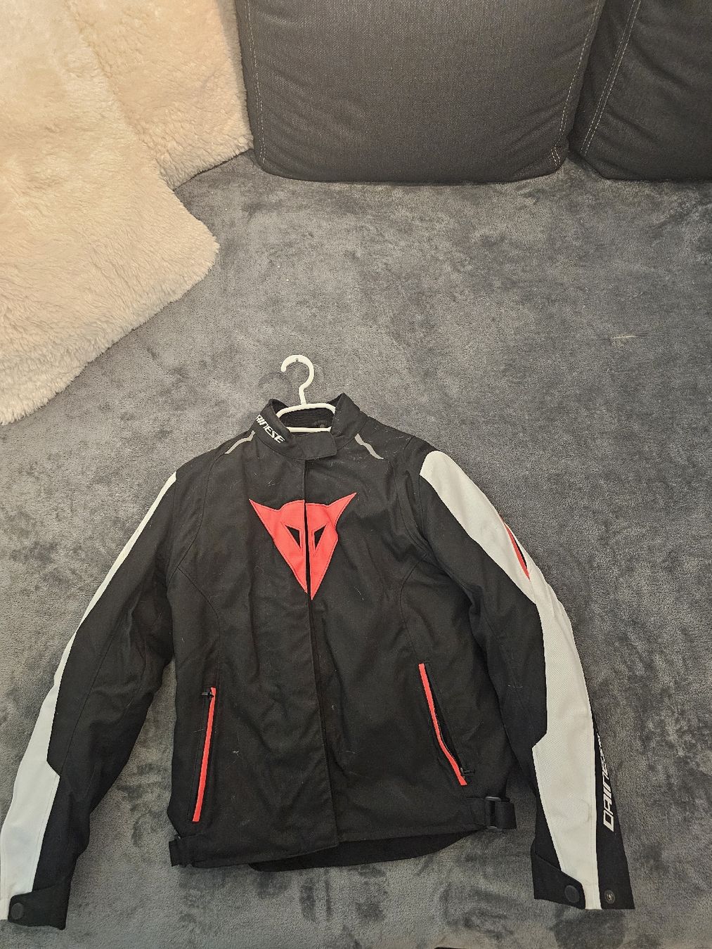 Dainese Giacche: Dainese Motorradjacke Damen – Nuovo (secondo la descrizione) da Dielsdorf venduto da chanti80