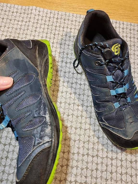 Scarpe da uomo: Wanderschuhe Gr. 38 – Usato da Thun venduto da Vesna27 2