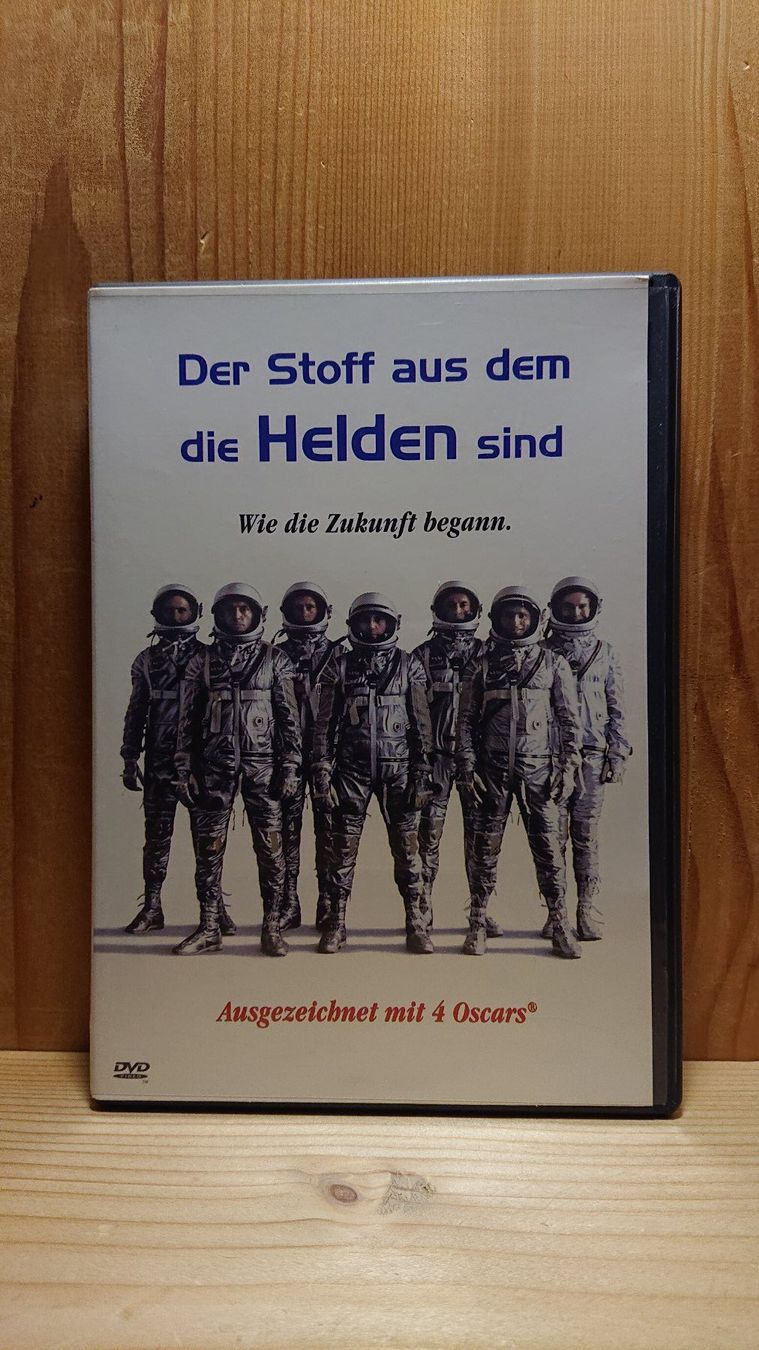 Alle DVDs: DER STOFF AUS DEM DIE HELDEN SIND DVD – Gebraucht aus Wilderswil von Exebub