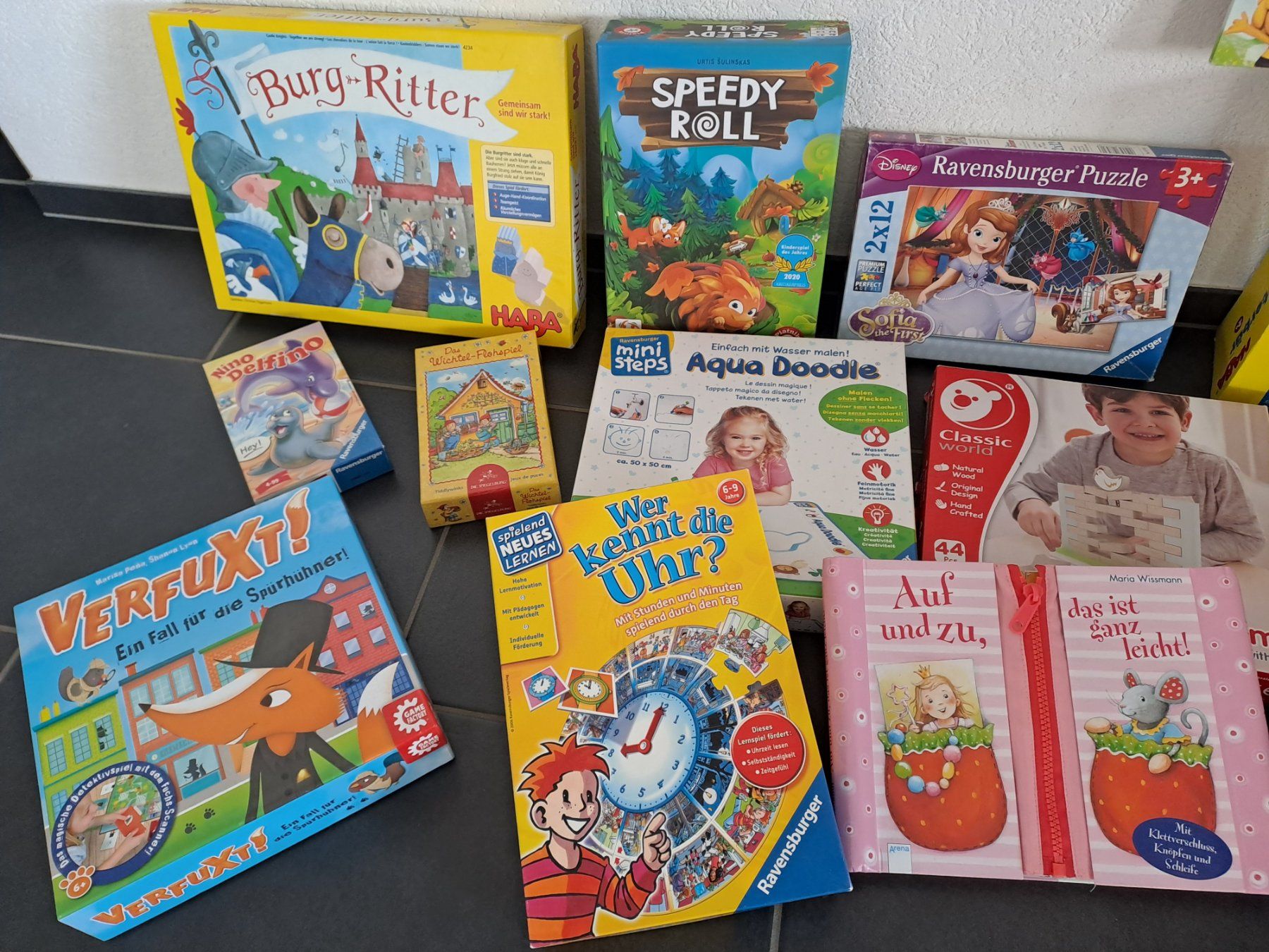 Giochi: Kinderspiele / Puzzle – Usato da Herznach venduto da Deiss05 1
