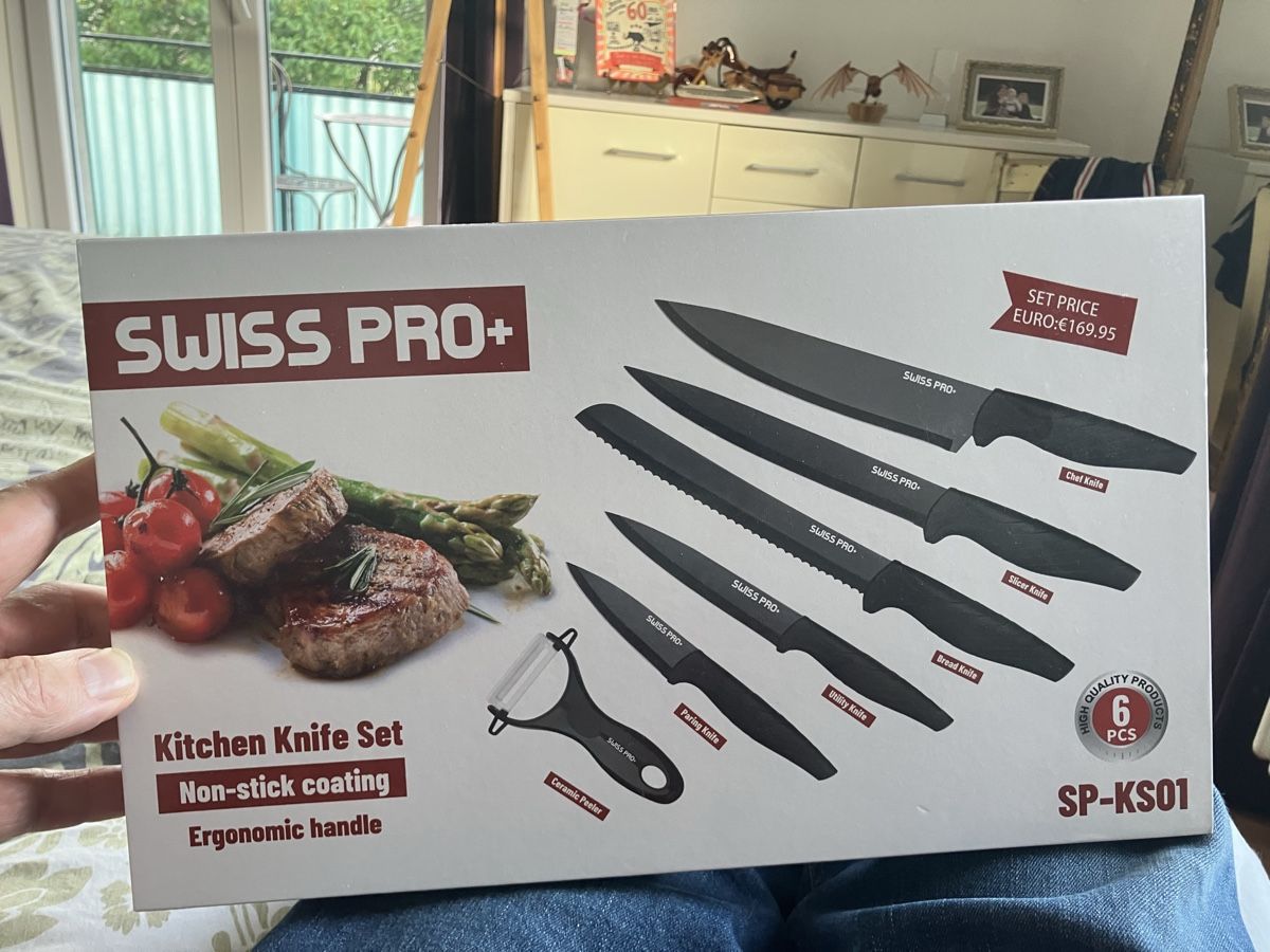 Swiss Messer: Set de couteaux  – Neu und originalverpackt aus Vallorbe von jckolly01