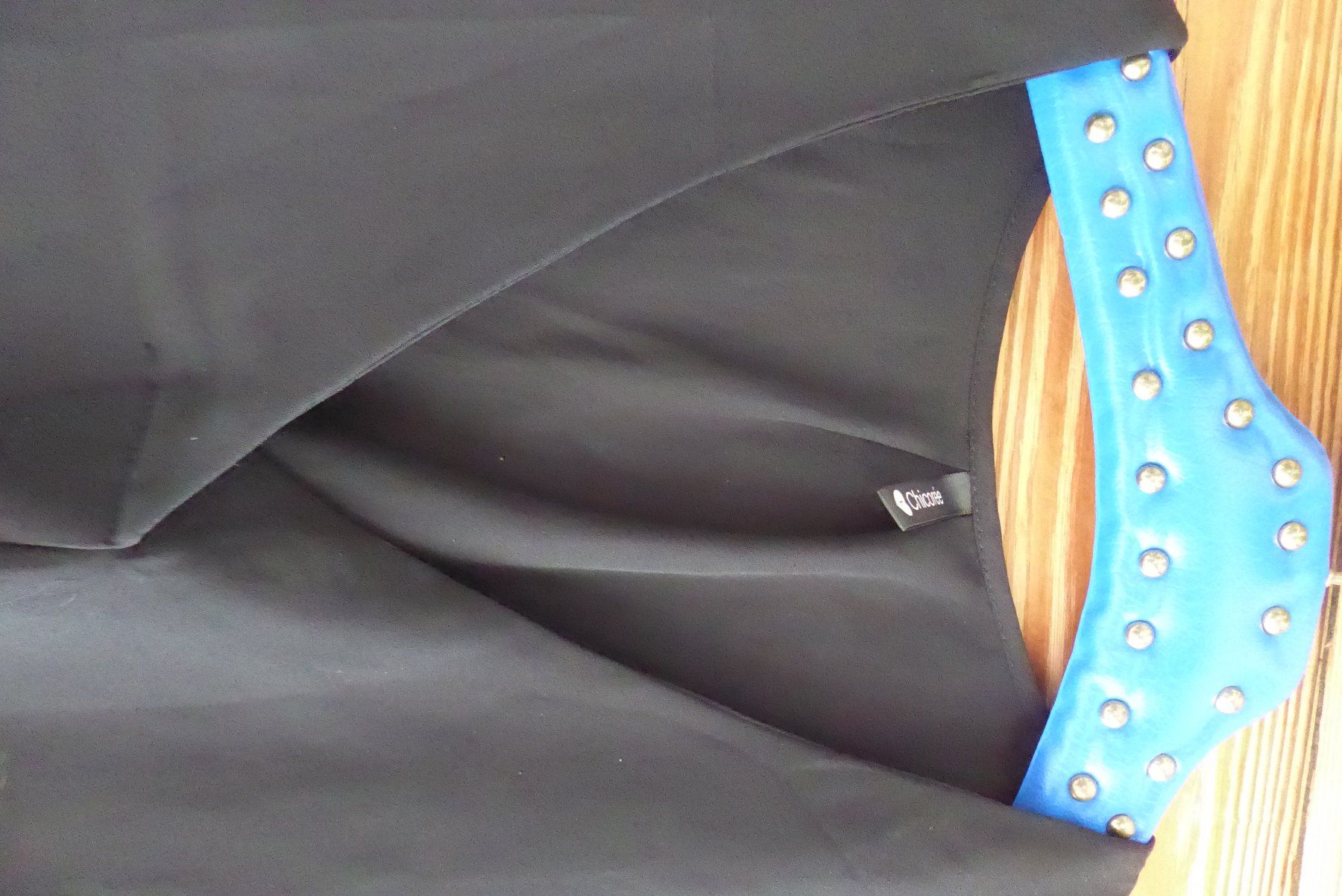 Camicette: schwarze Long Bluse Gr L Chicoree – Usato da Sargans venduto da Benziner 2