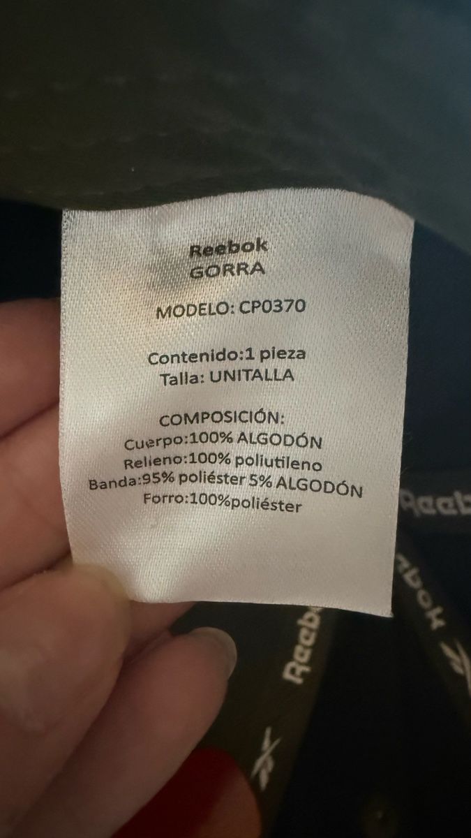 Reebok Chapeaux, bonnets & casquettes: Schildkappe Reebok NEU – Neuf avec emballage d'origine à Zürich par car_9vrr 2