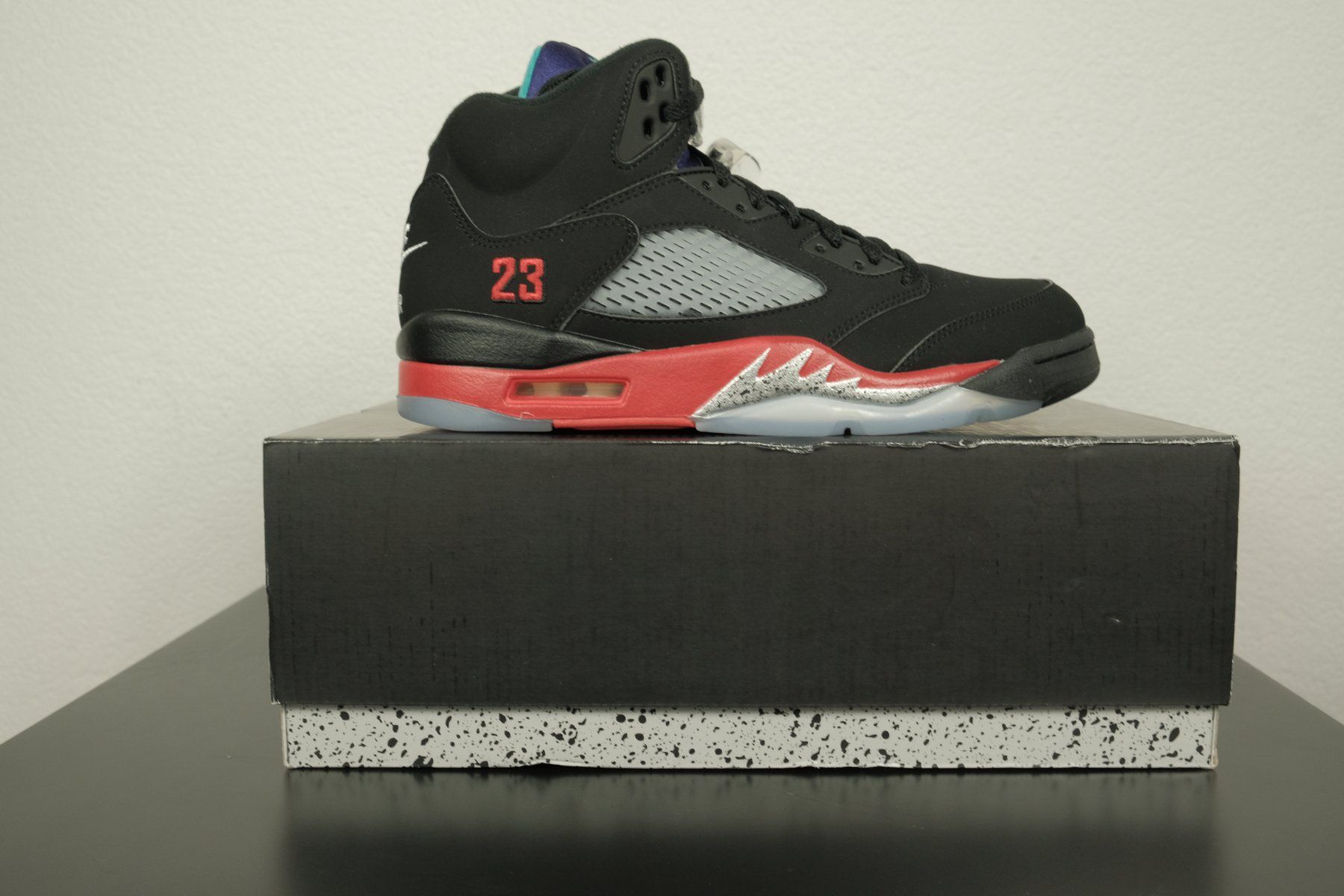 Nike Scarpe da uomo: Jordan 5 Top 3 – Nuovo e nell'imballaggio originale da Ittigen venduto da saa_8kfv 1