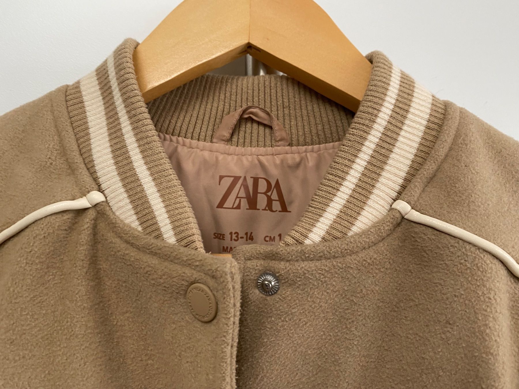Zara Jacken & Mäntel: Mädchen Jacke ZARA Gr. 13/14, 164 – Gebraucht aus Richterswil von Busanca 4