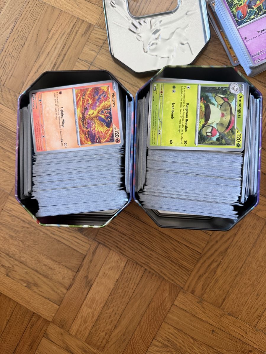 Pokémon Cartes à collectionner: Pokémon Bulk Karten 1500 Eng  – Neuf (Voir description) à Carabbia par _shadoweclipse.tcg_