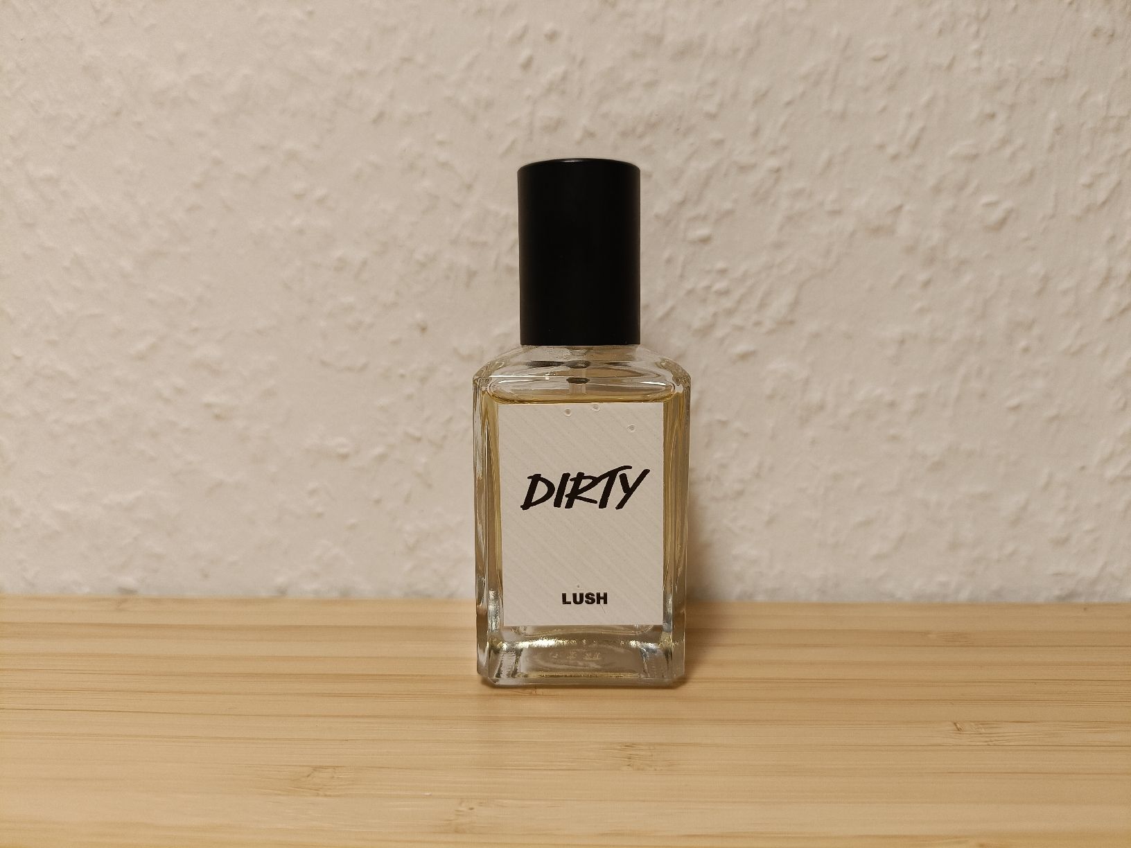 Lush Profumi & Eau de Toilette: LUSH x Dirty – Nuovo (secondo la descrizione) da Basel venduto da erj_mm2m