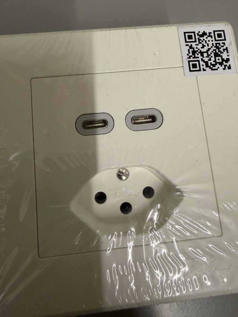 Feller Stecker: Steckdose 2xUsb-C – Neu und originalverpackt aus Zürich von papaplatte 1