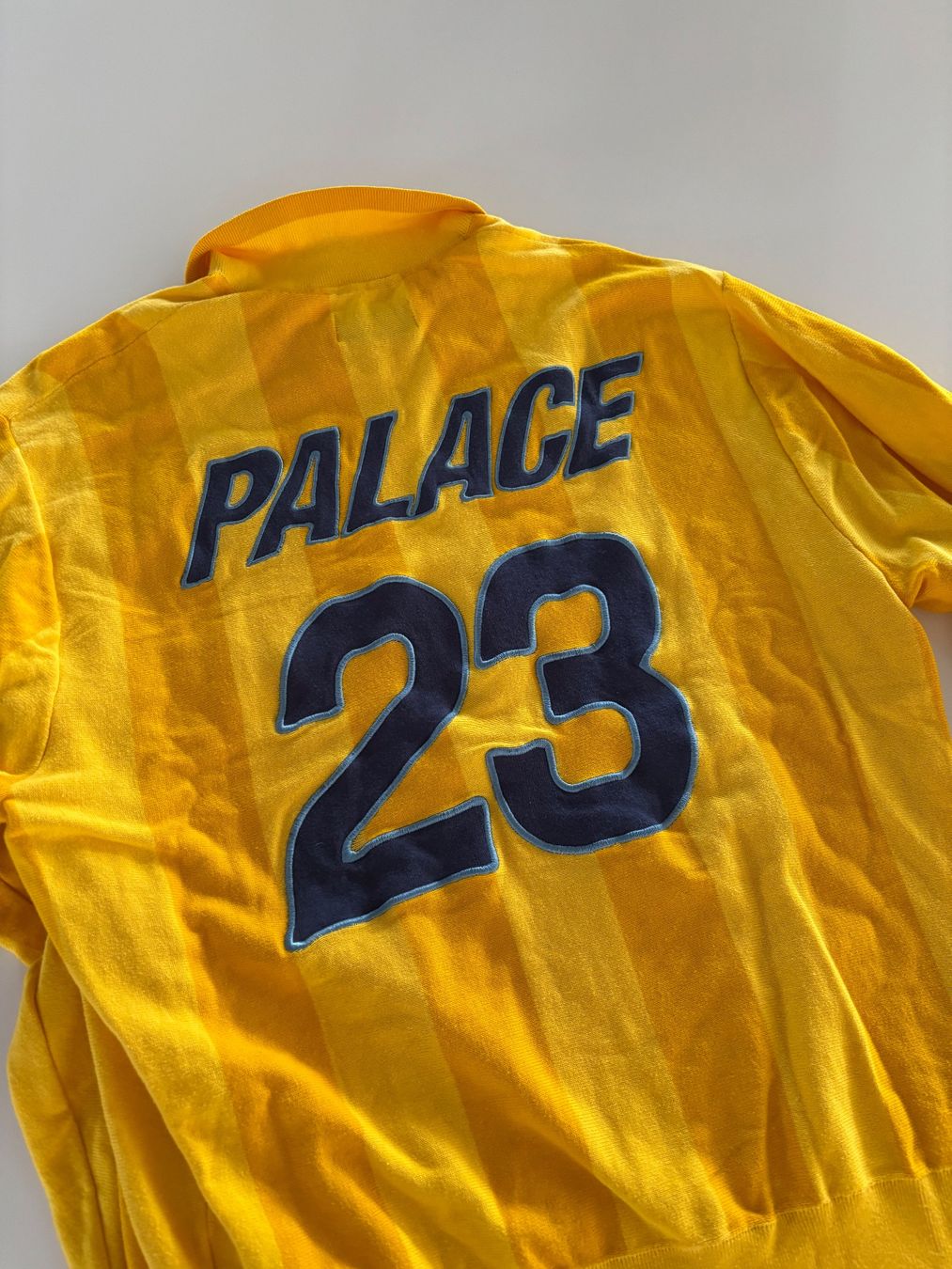 Palace Maglioni & Felpe: Palace Vesuvio knit yellow in Large – Nuovo (secondo la descrizione) da Bulle venduto da lalooo 1